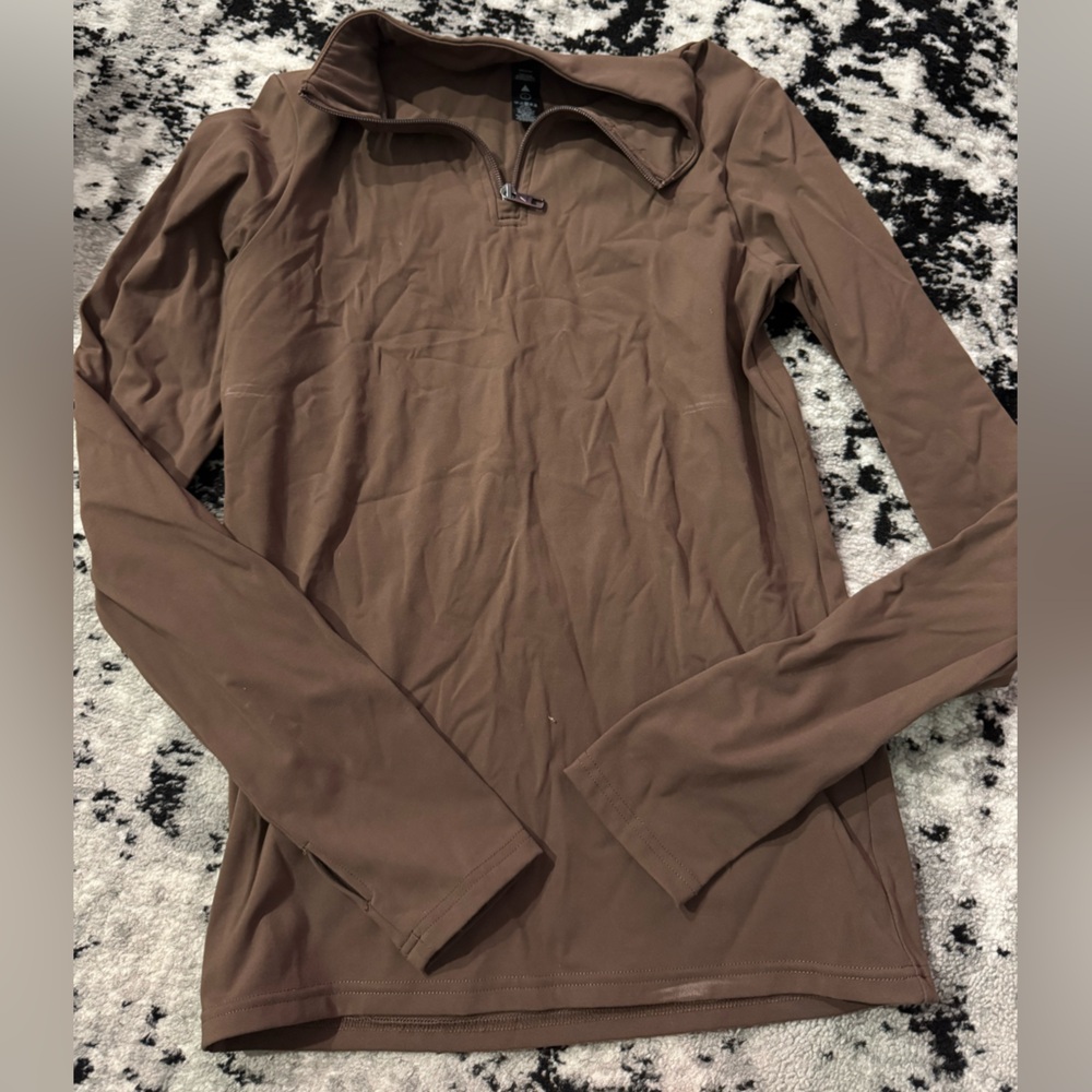 Elegant Brown Quarter Zip